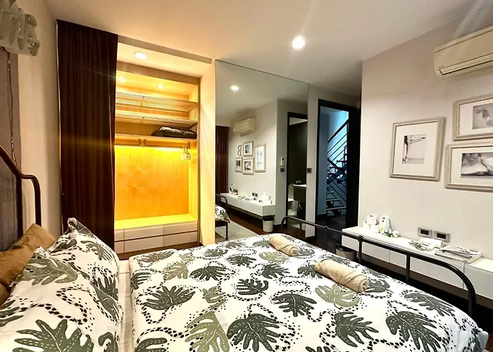 Villa Ekkamai Bts House 4rooms Bangkok