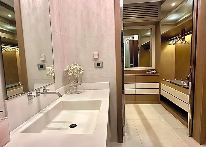 Villa Ekkamai Bts House 4rooms Bangkok